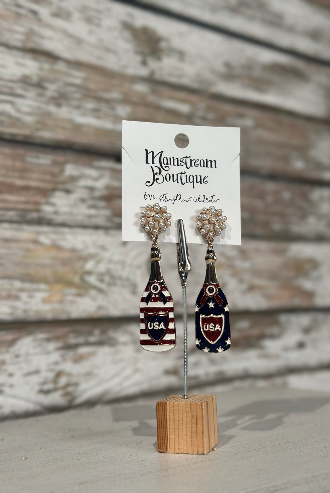 USA Earrings with Champagne Bottles